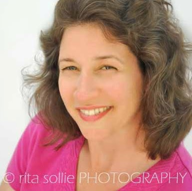 Angela Ruff Photo 25