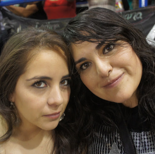 Cristina Robles Photo 16