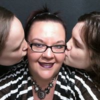 Sarah Robison Photo 12