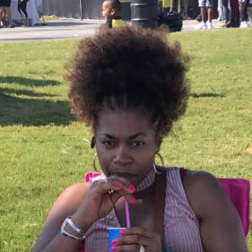 Coleen Allen Photo 7