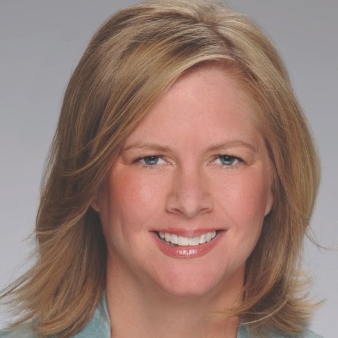 Julie Swain Photo 36