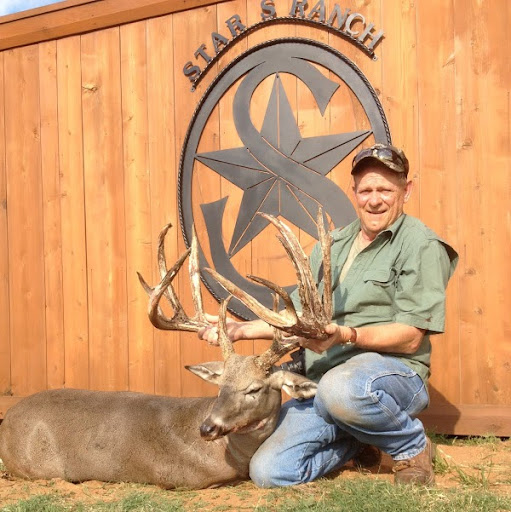 Jerry Weeks Photo 20