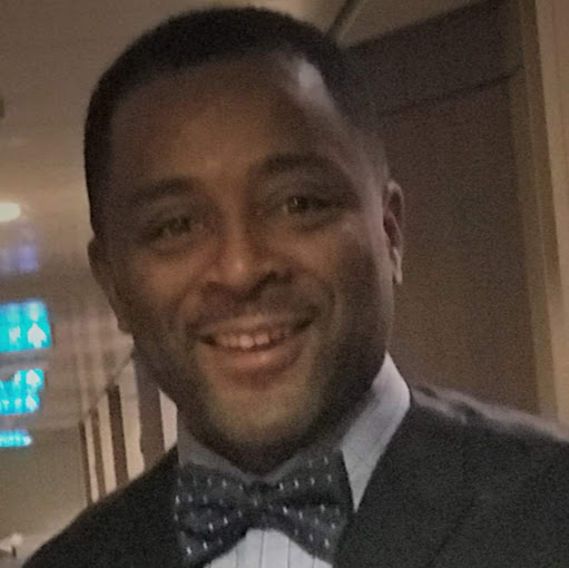 Clifford Collins Photo 37