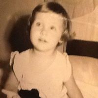 Lisa Mallory Photo 14