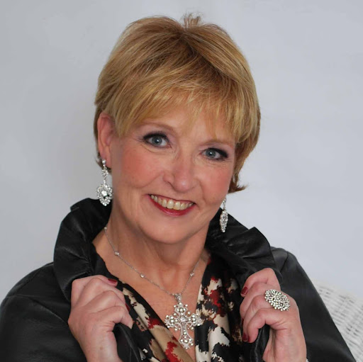 Joan Dodson Photo 15