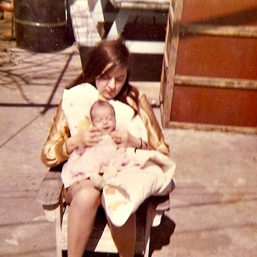 Eileen King Photo 20