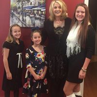 Julie Palmer Photo 45
