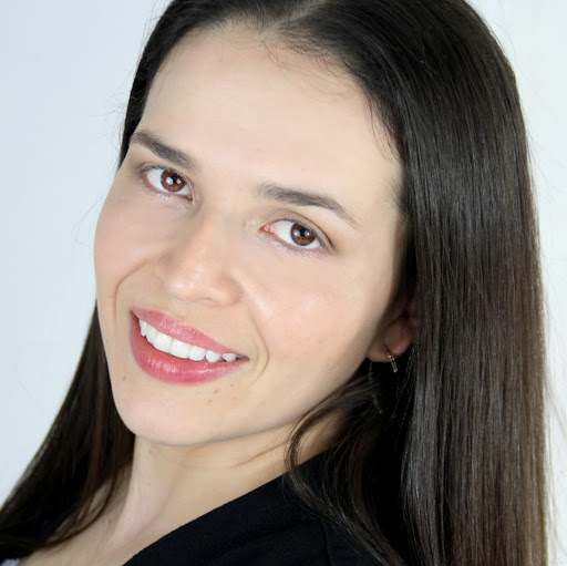 Johana Carmona Photo 10