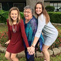 Kim Jefferies Photo 21