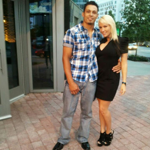 Candace Taylor Photo 36