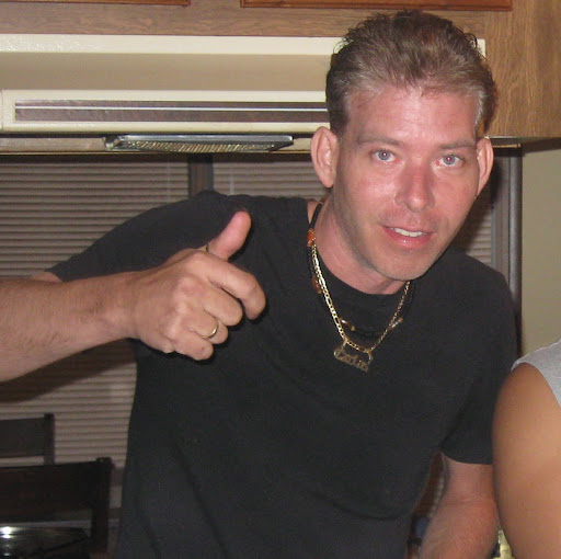 Carlos Erickson Photo 12