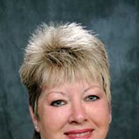 Sandra Bowles Photo 14