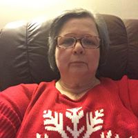 Connie Chapman Photo 15