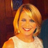 Julie Garrison Photo 24