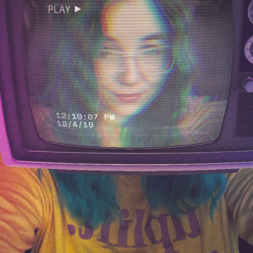 Sara Hunter Photo 23