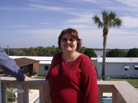 Connie Reeves Photo 19