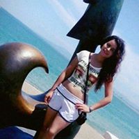 Adriana Tafoya Photo 9