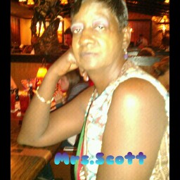 Sylvia Scott Photo 27