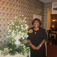 Arlene Becks Photo 11