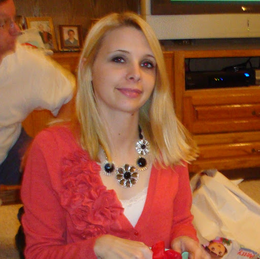 Michelle Courtney Photo 17