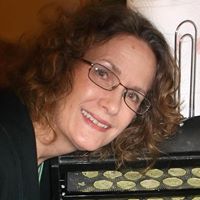 Carol Muir Photo 19