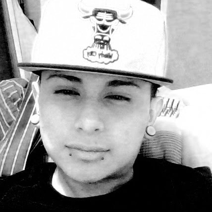 Jose Guardado Photo 34