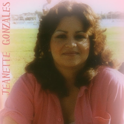 Jeanette Gonzales Photo 14