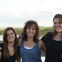 Sharon Douglass Photo 19