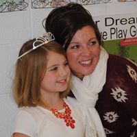 Jennifer Atchley Photo 30