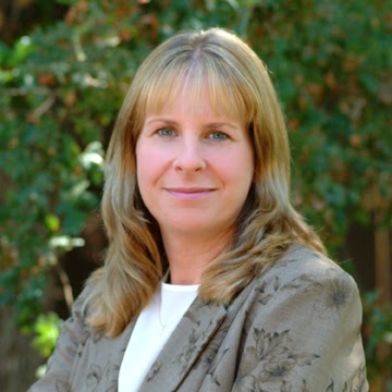 Lisa Purcell Photo 9