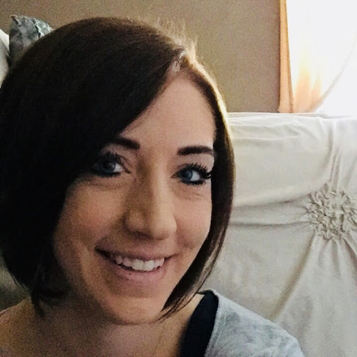 Melissa Calhoun Photo 34