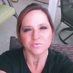 Melanie Anderson Photo 10