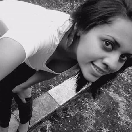 Geraldine Martinez Photo 16