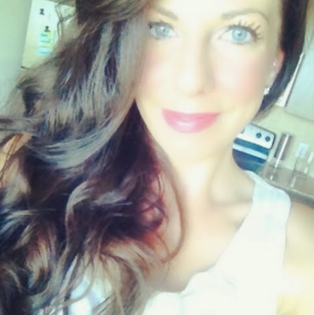 Alicia Cook Photo 30