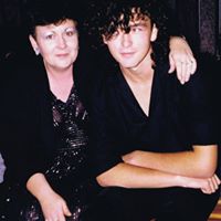 Debbie Hedges Photo 7