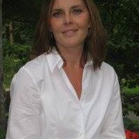 Heather Hinds Photo 39