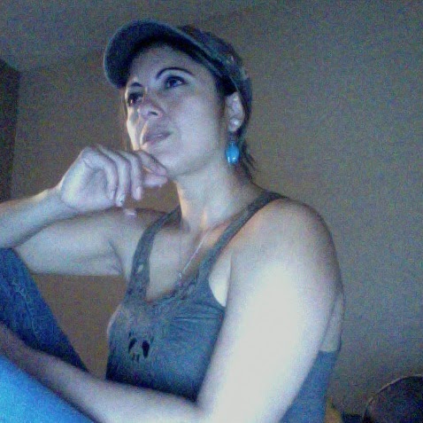 Amelia Torres Photo 39