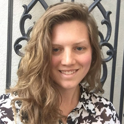 Carly Fleming Photo 5