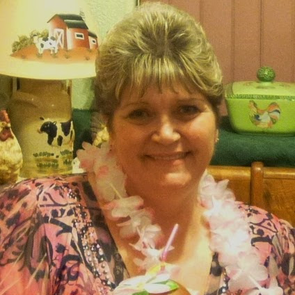 Lucinda Cook Photo 6