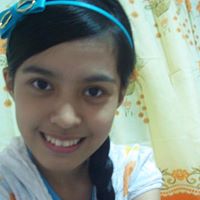 Sarah Gomez Photo 15