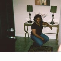 Elaine Sanders Photo 16