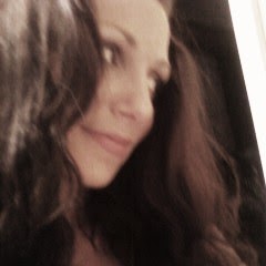Amy Duncan Photo 34