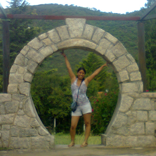 Valeria Rodriguez Photo 8