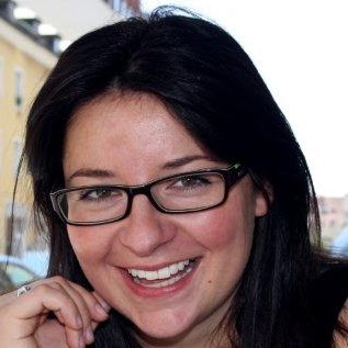 Linda Werner Photo 28