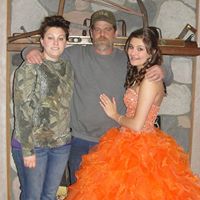 Alyssa Glover Photo 9