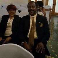 Maxine Thomas Photo 23