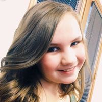 Amanda Simmons Photo 15