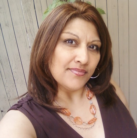 Patricia Castaneda Photo 35