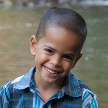 Stephanie Livingston Photo 16