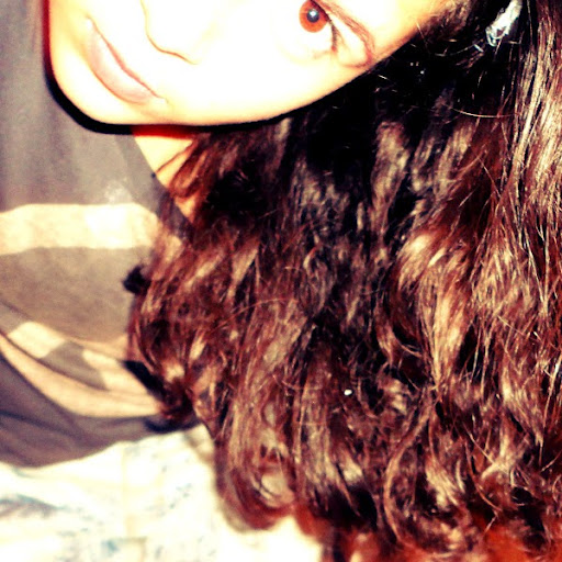 Denisse Guzman Photo 7